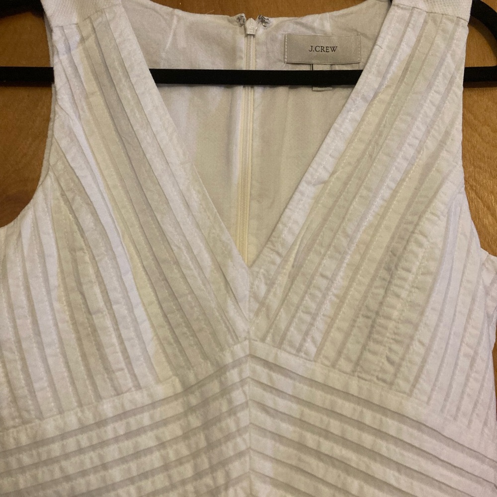 Women’s J Crew White Sleeveless V Neck Summer Dress, Size 2. - Picture 3 of 12